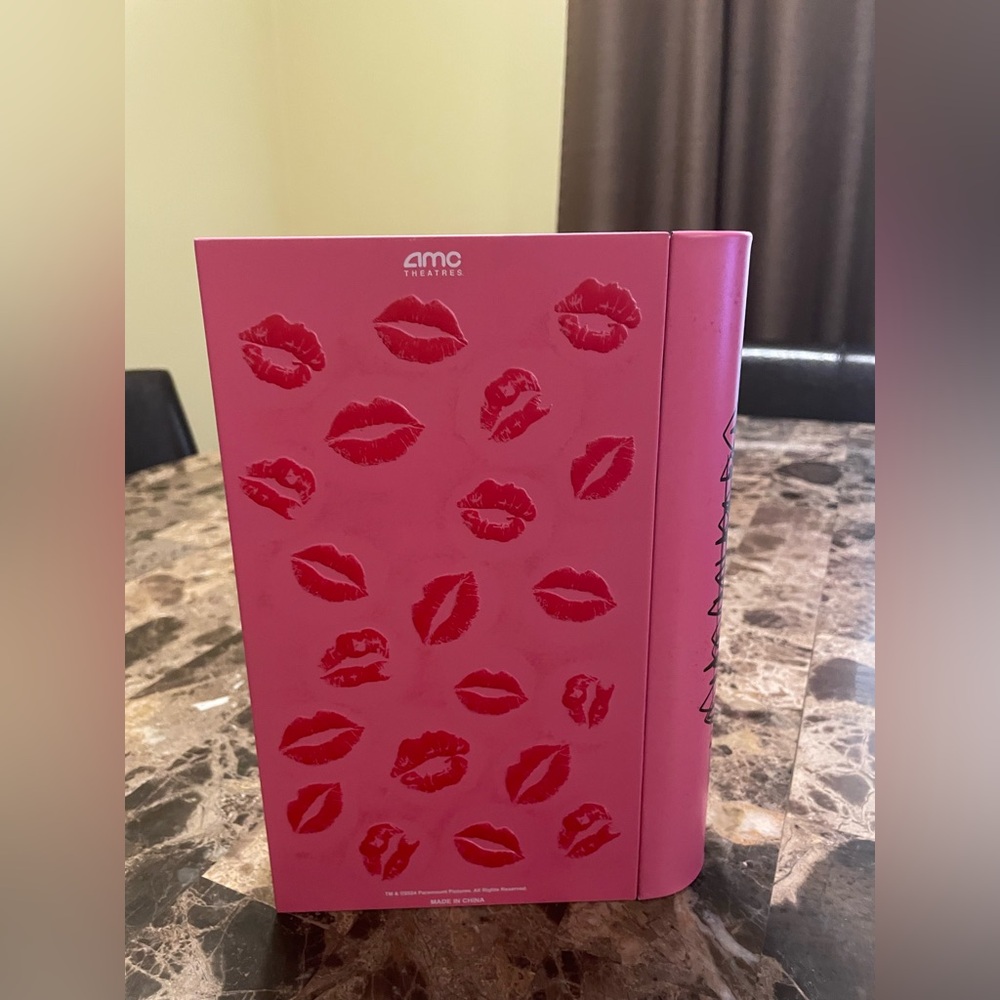 NEW AMC Mean Girls popcorn tin - Picture 4 of 11